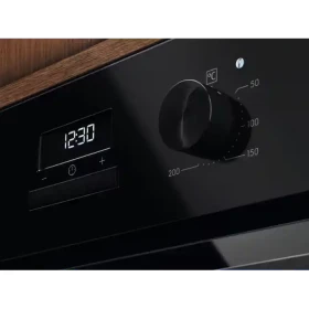 Ugradna rerna Electrolux LOH3H00BK
