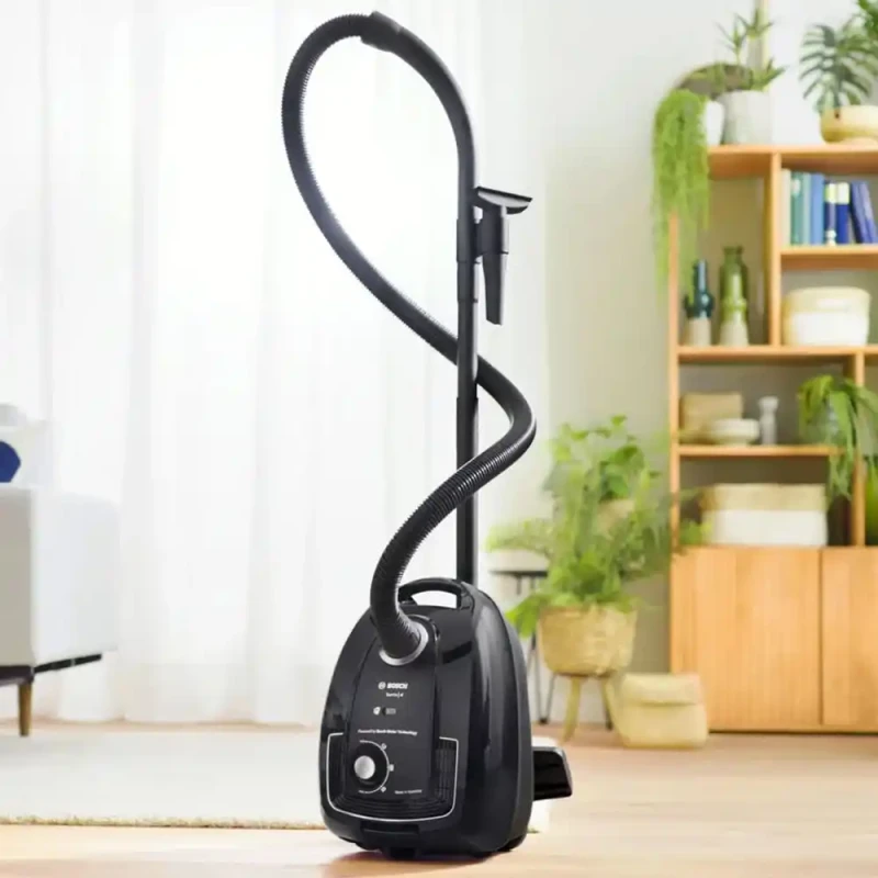 Usisivač Bosch BGB38BA1/snaga 600W/sa kesom/crni slika 1